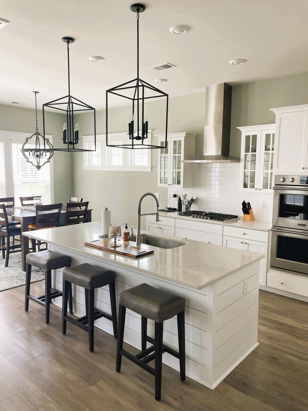 Photo of 4046 Maidstone Drive, Mount Pleasant, SC 29466 (MLS # 26011781)