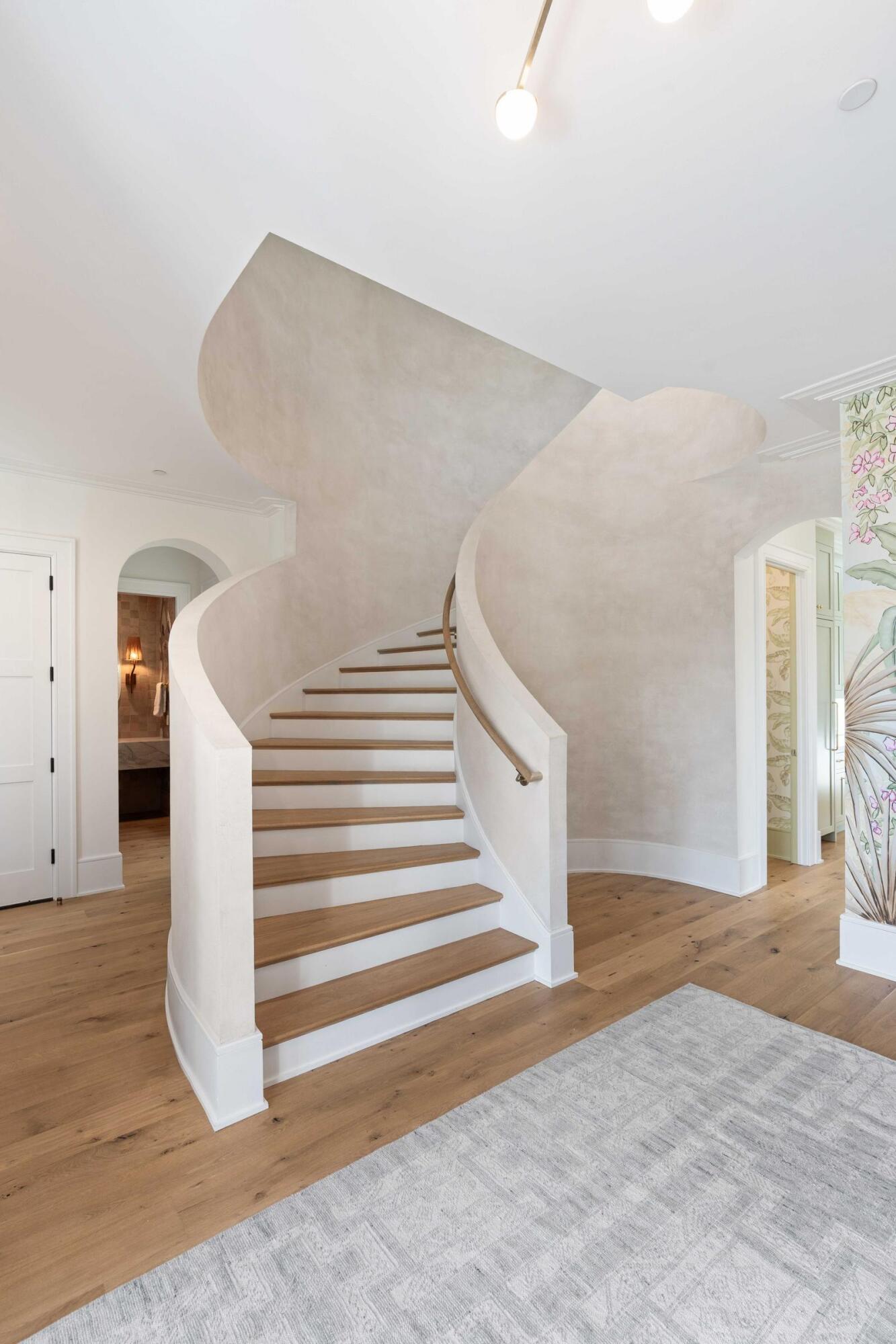 492 Creek Landing Street