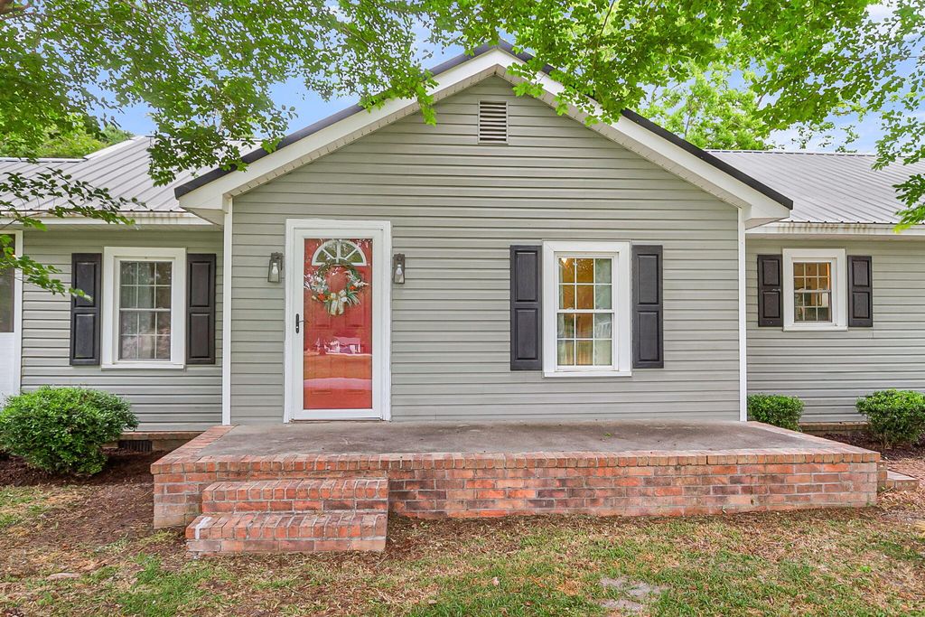 Photo of 171 John Street, Harleyville, SC 29448 (MLS # 26012522)