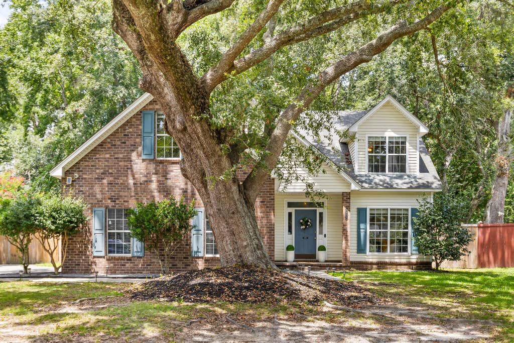 Photo of 5452 Roxbury Drive, North Charleston, SC 29418 (MLS # 26021169)