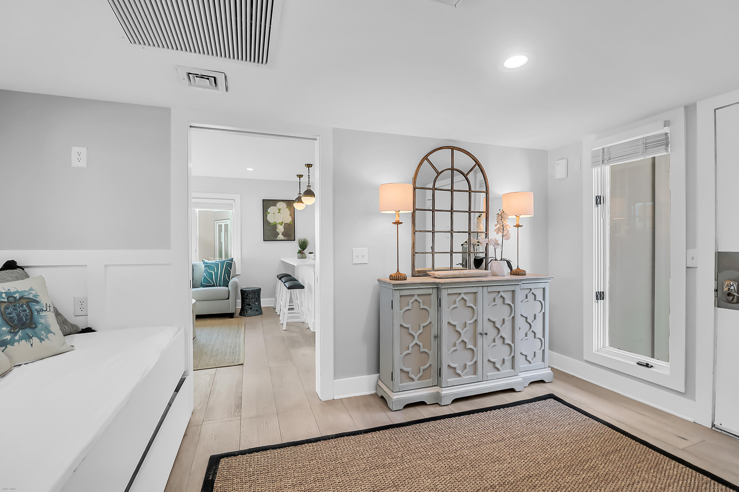 9000 Palmetto Drive G 201