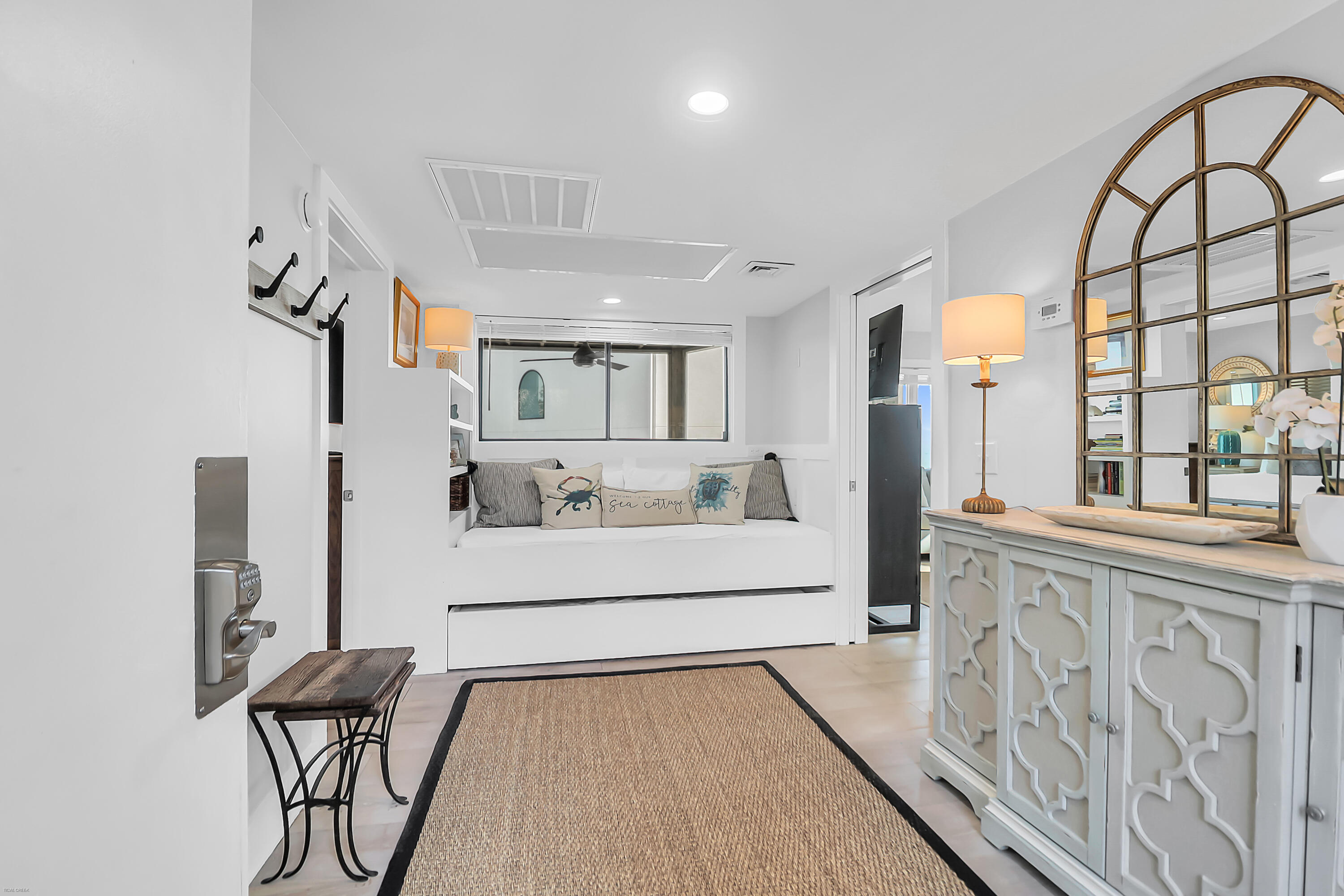 9000 Palmetto Drive G 201