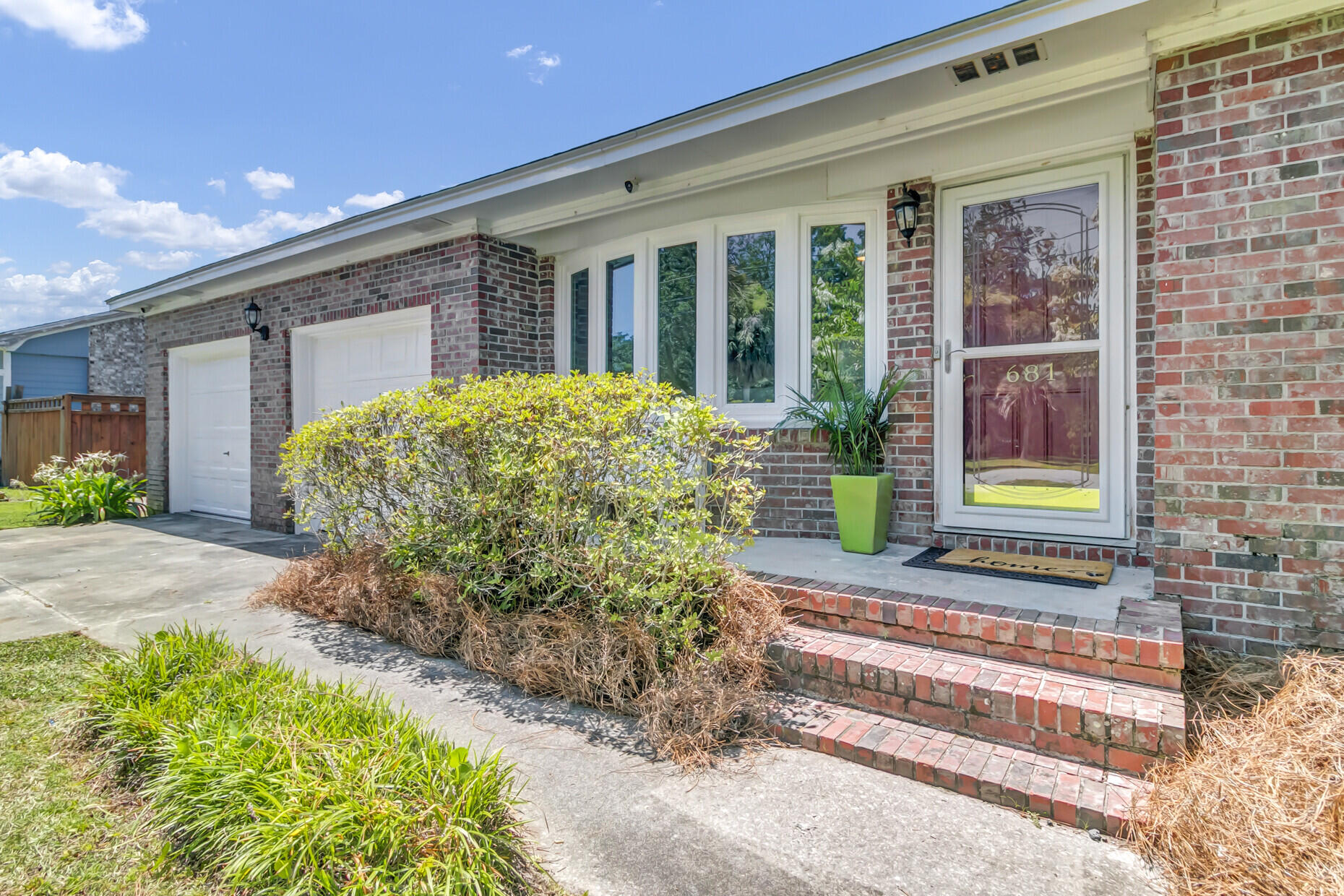 681 Port Circle