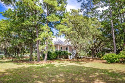 A home in Beaufort