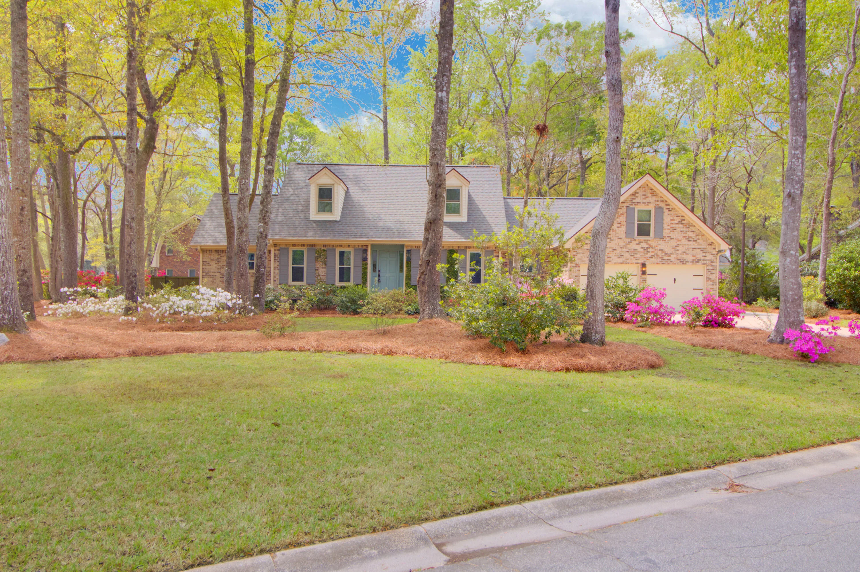 101 Huckleberry Lane
