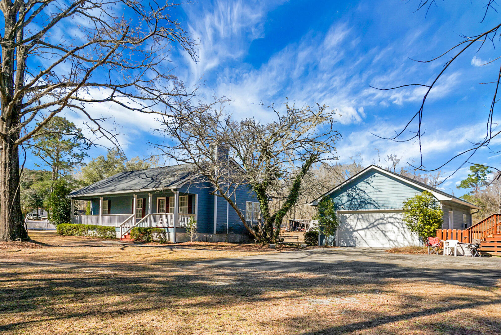 415 & 420 Huwel Drive