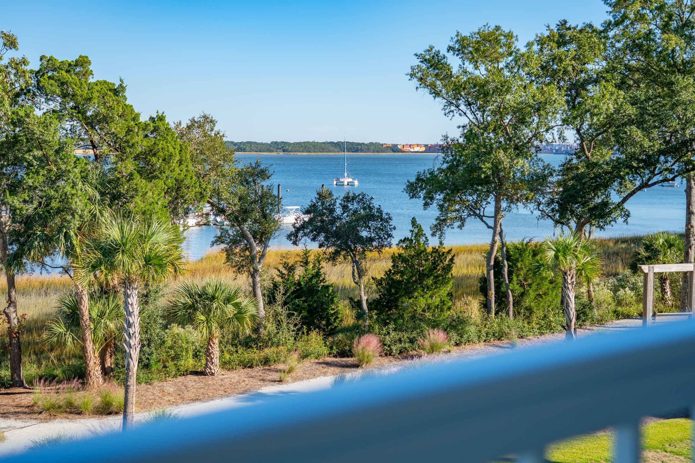 600 Waterman Street 732