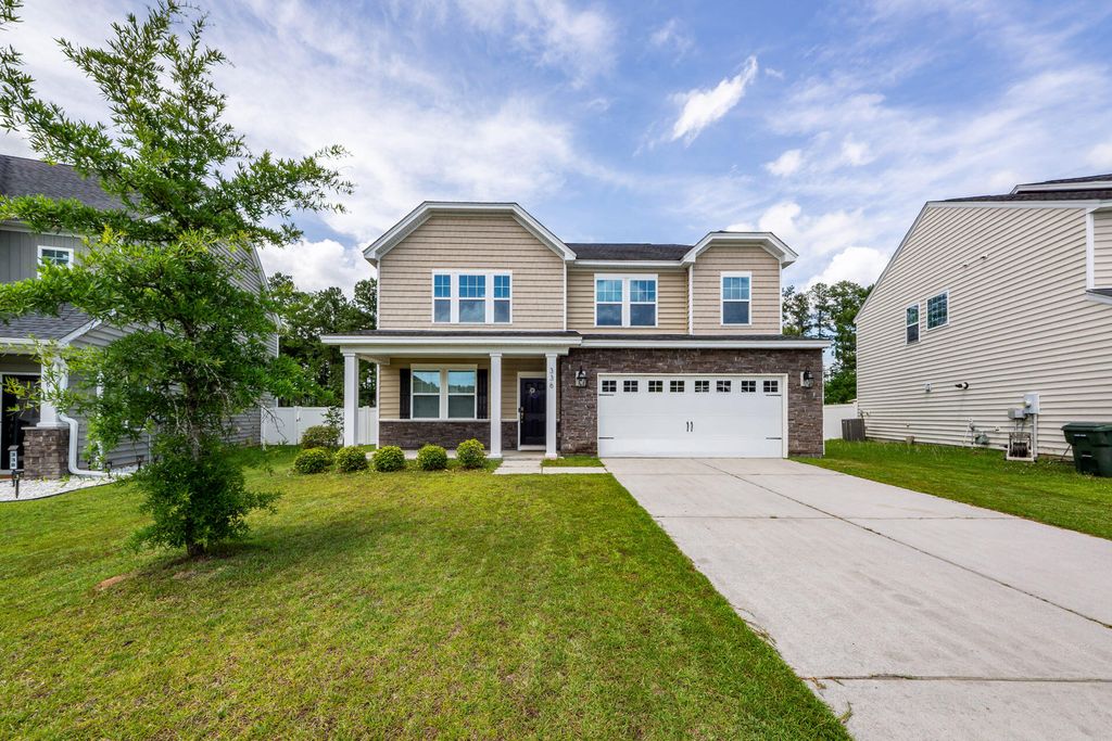 Photo of 336 Bracken Fern Road, Moncks Corner, SC 29461 (MLS # 26015504)