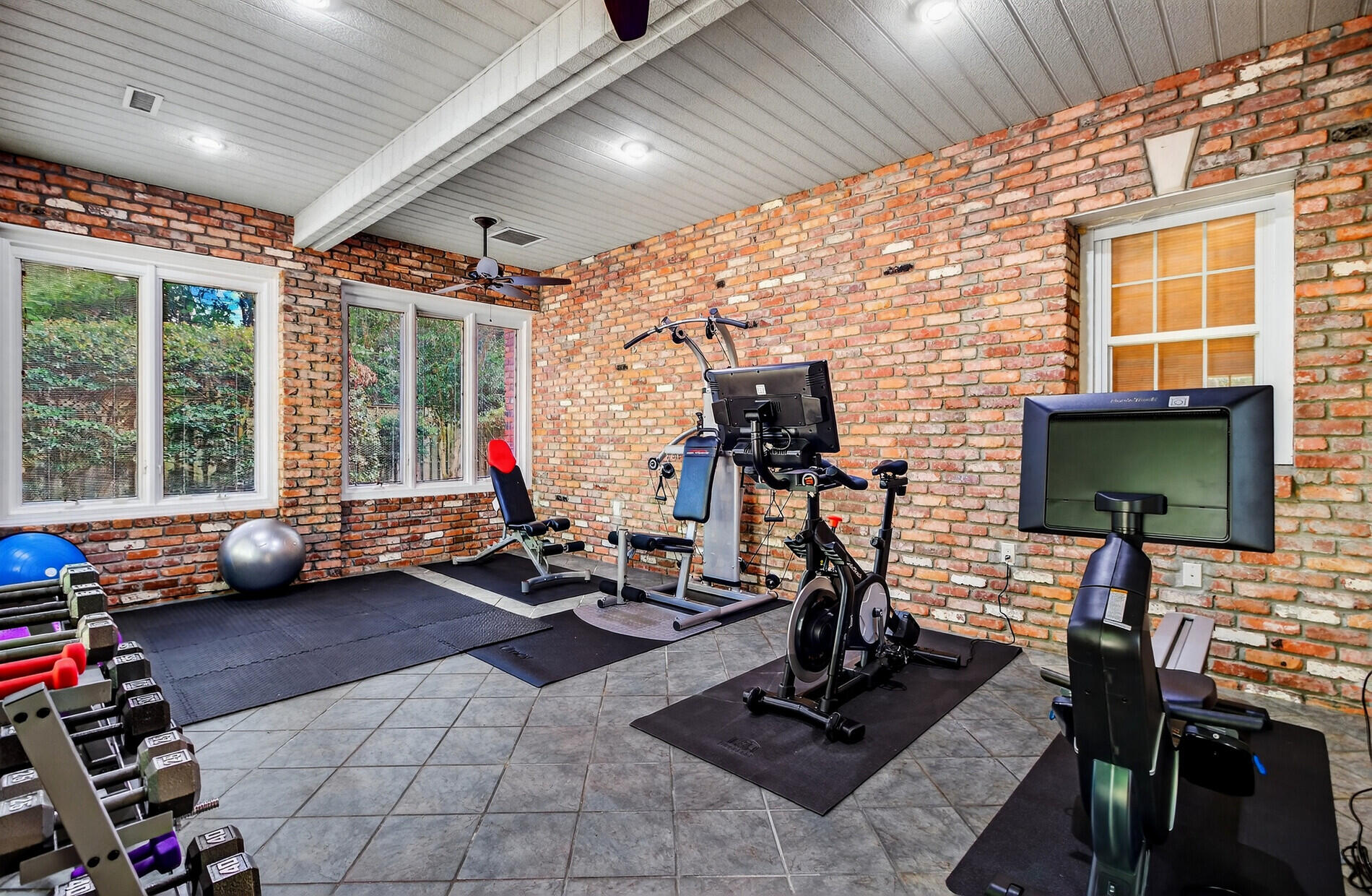 Summerville, South Carolina, 29483, United States, 6 Bedrooms Bedrooms, ,6 BathroomsBathrooms,Residential,Active,2030598