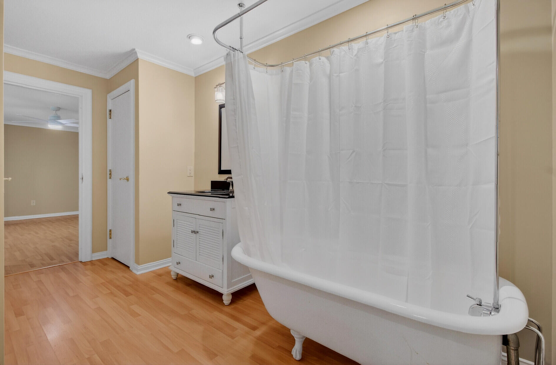 Summerville, South Carolina, 29483, United States, 6 Bedrooms Bedrooms, ,6 BathroomsBathrooms,Residential,Active,2030598