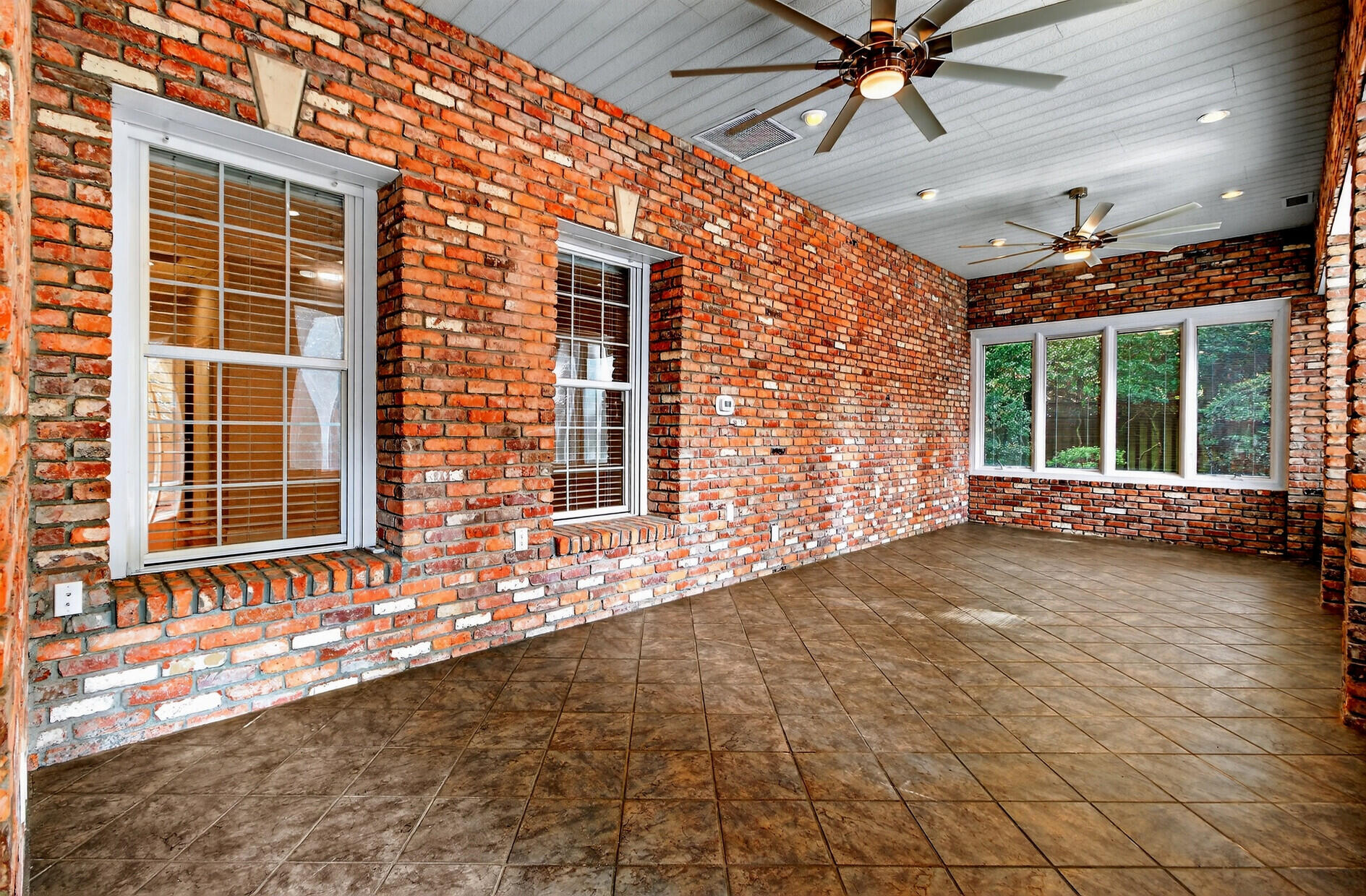 Summerville, South Carolina, 29483, United States, 6 Bedrooms Bedrooms, ,6 BathroomsBathrooms,Residential,Active,2030598