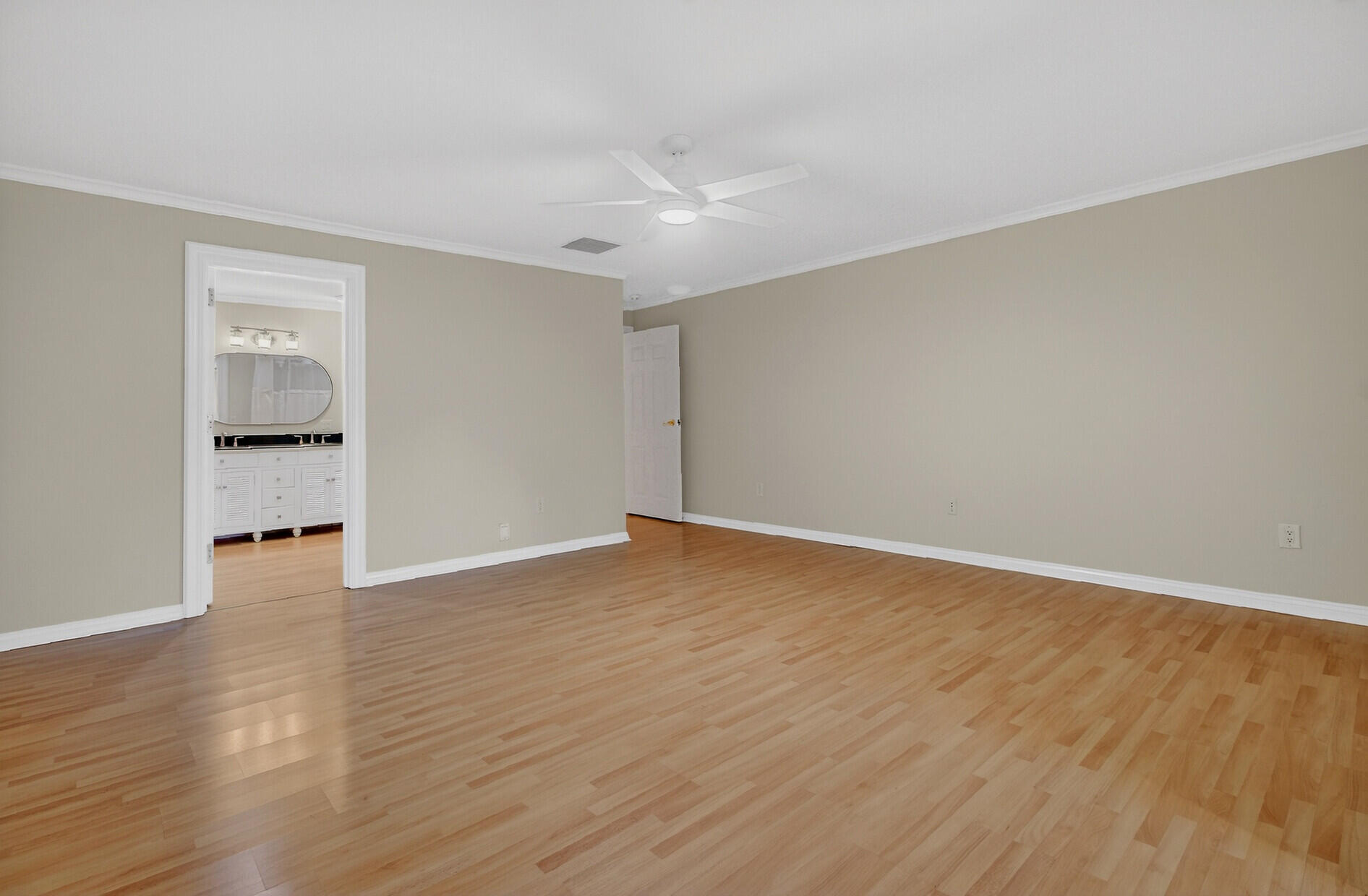 Summerville, South Carolina, 29483, United States, 6 Bedrooms Bedrooms, ,6 BathroomsBathrooms,Residential,Active,2030598