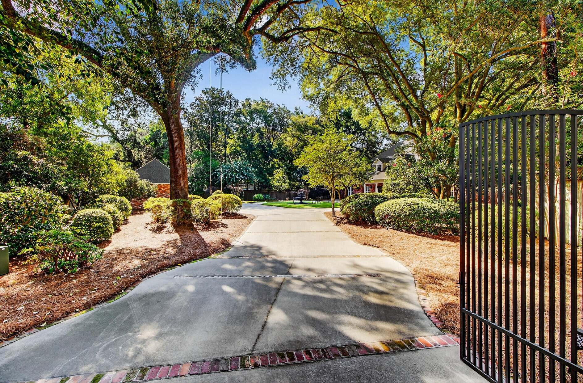 Summerville, South Carolina, 29483, United States, 6 Bedrooms Bedrooms, ,6 BathroomsBathrooms,Residential,Active,2030598