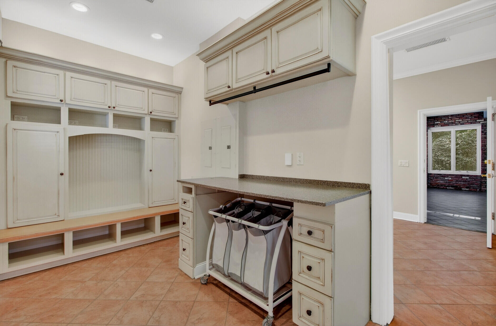 Summerville, South Carolina, 29483, United States, 6 Bedrooms Bedrooms, ,6 BathroomsBathrooms,Residential,Active,2030598