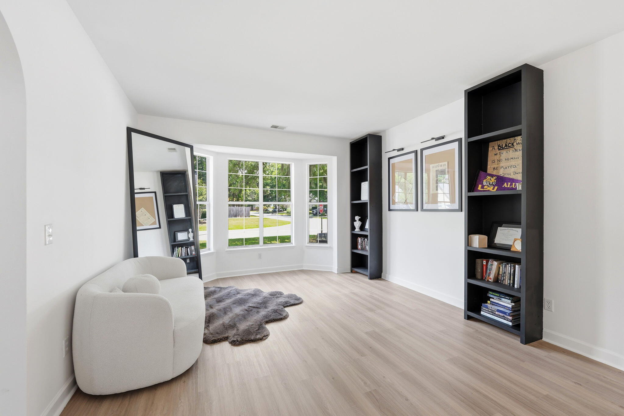 8528 Falling Leaf Lane