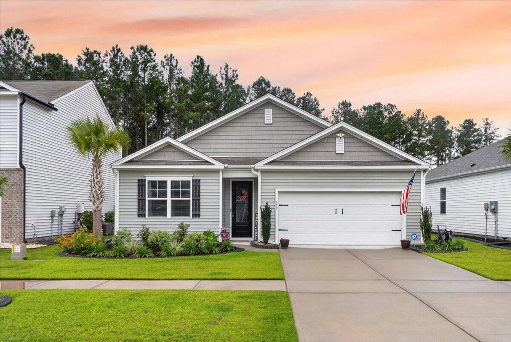 Photo of 373 Azore Way, Summerville, SC 29486 (MLS # 26025490)