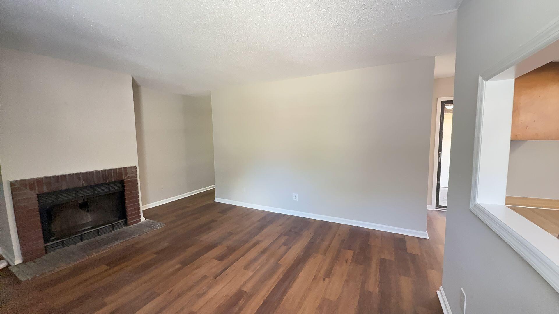 152 Dorchester Manor Boulevard Unit B