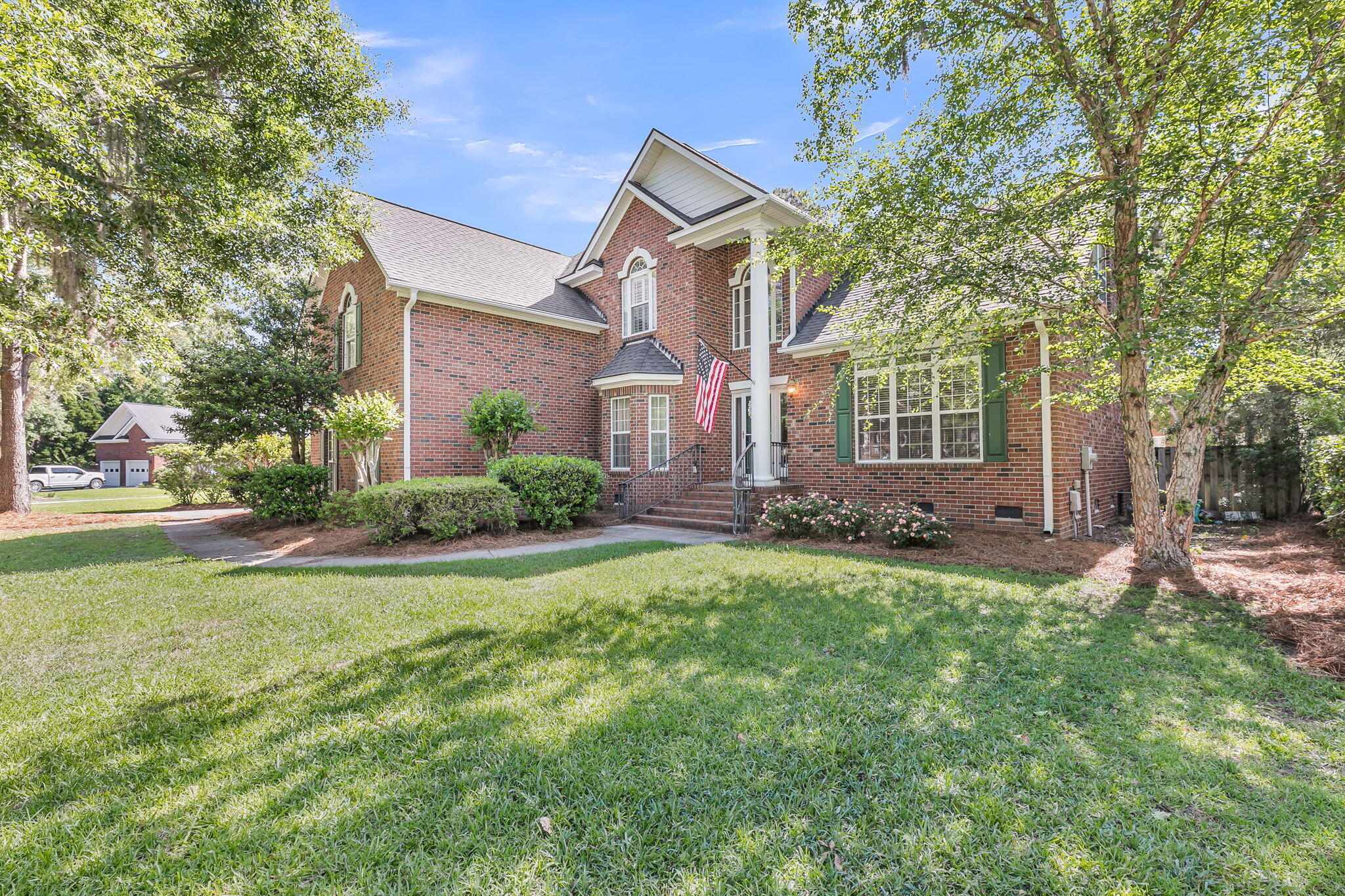 4220 Meadowbrook Court