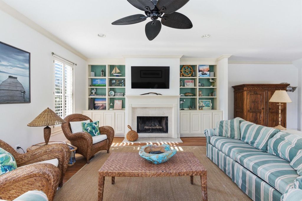 Photo of 24 Commons Court, Isle of Palms, SC 29451 (MLS # 26008407)