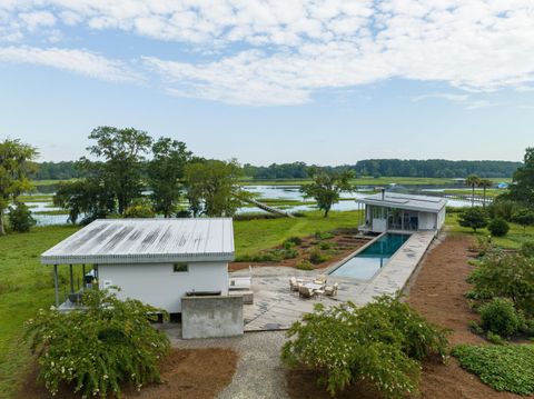 A home in Johns Island