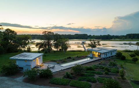 A home in Johns Island