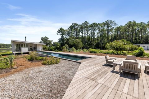 A home in Johns Island