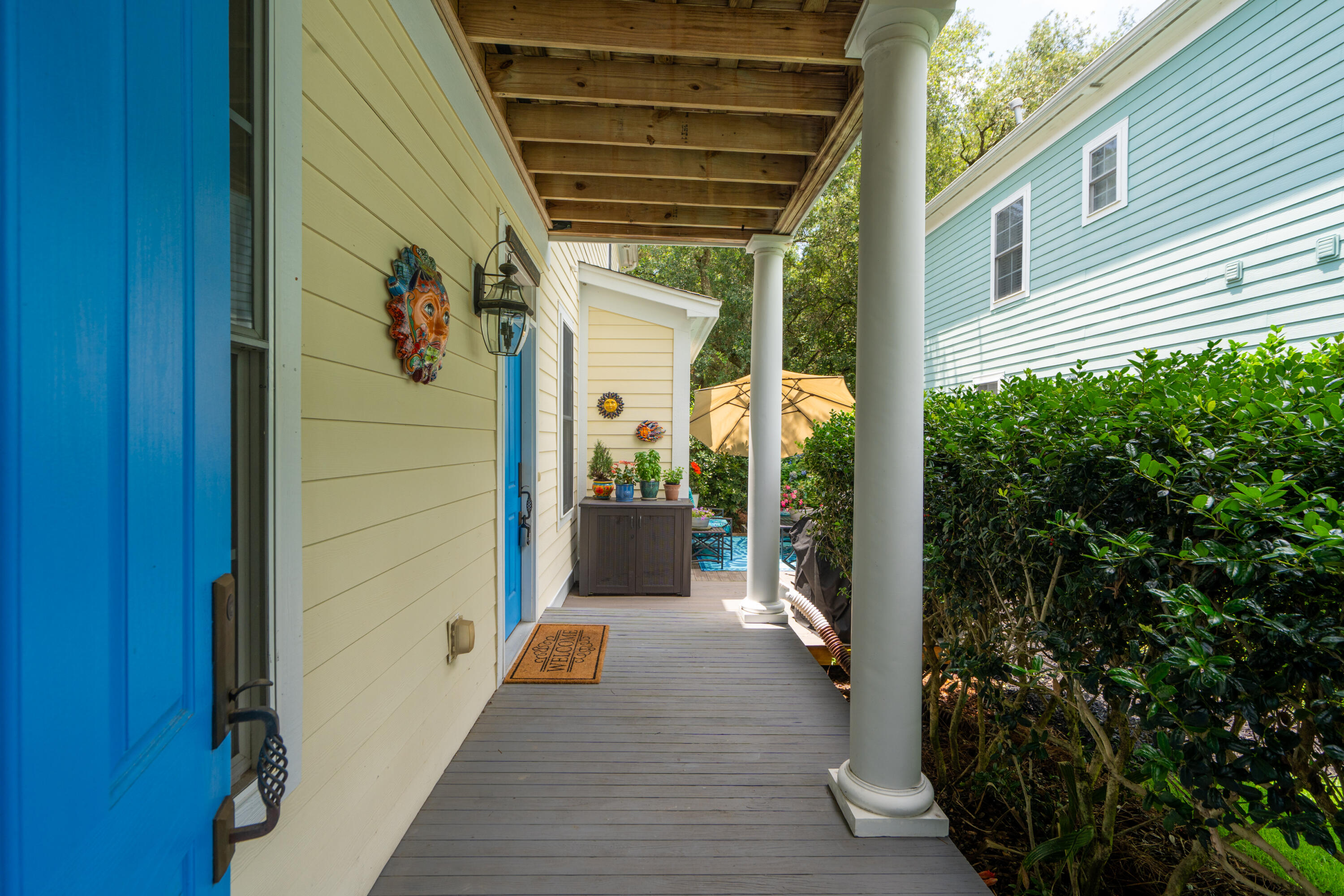 907 High Nest Lane