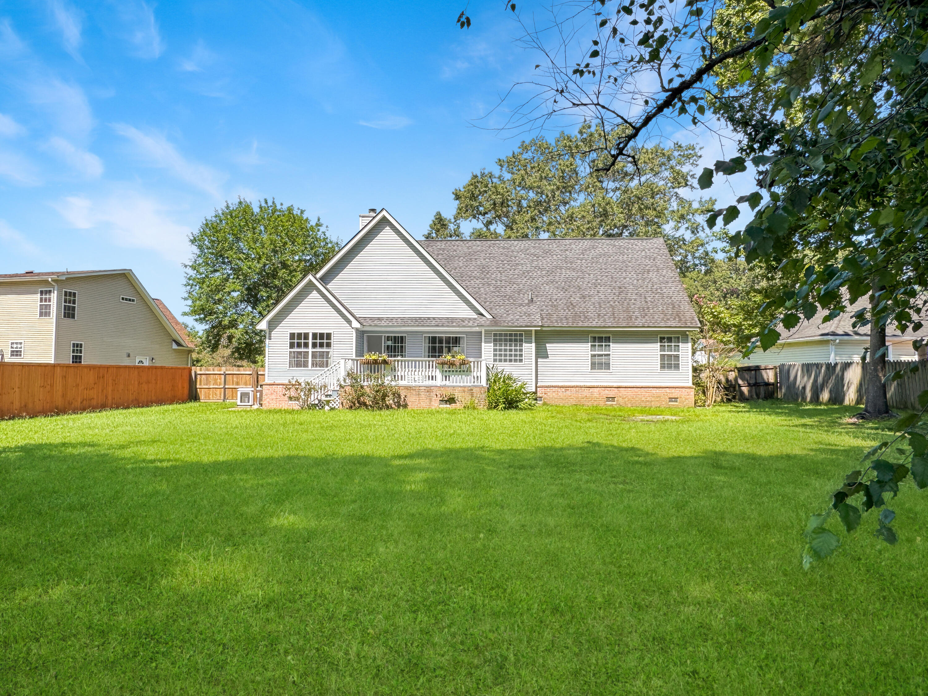 1005 Trotters Boulevard