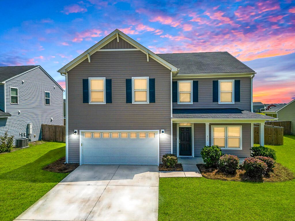 Photo of 433 Carrara Drive, Summerville, SC 29486 (MLS # 25031666)