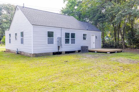 A home in Hanahan