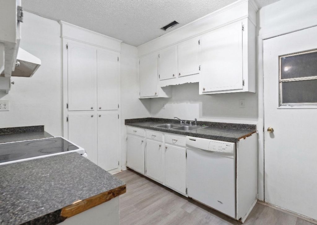 Photo of 114 Rahway Road, Goose Creek, SC 29445 (MLS # 26010138)