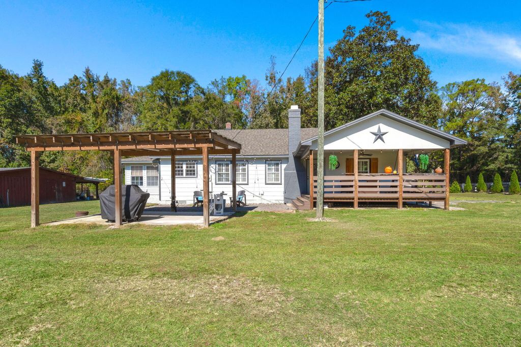 Photo of 12489 Round O Road, Round O, SC 29474 (MLS # 26002504)