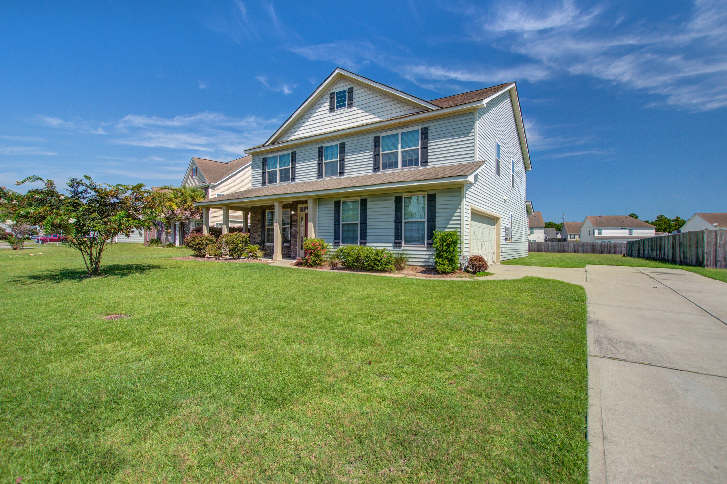 128 Carolina Wren Avenue