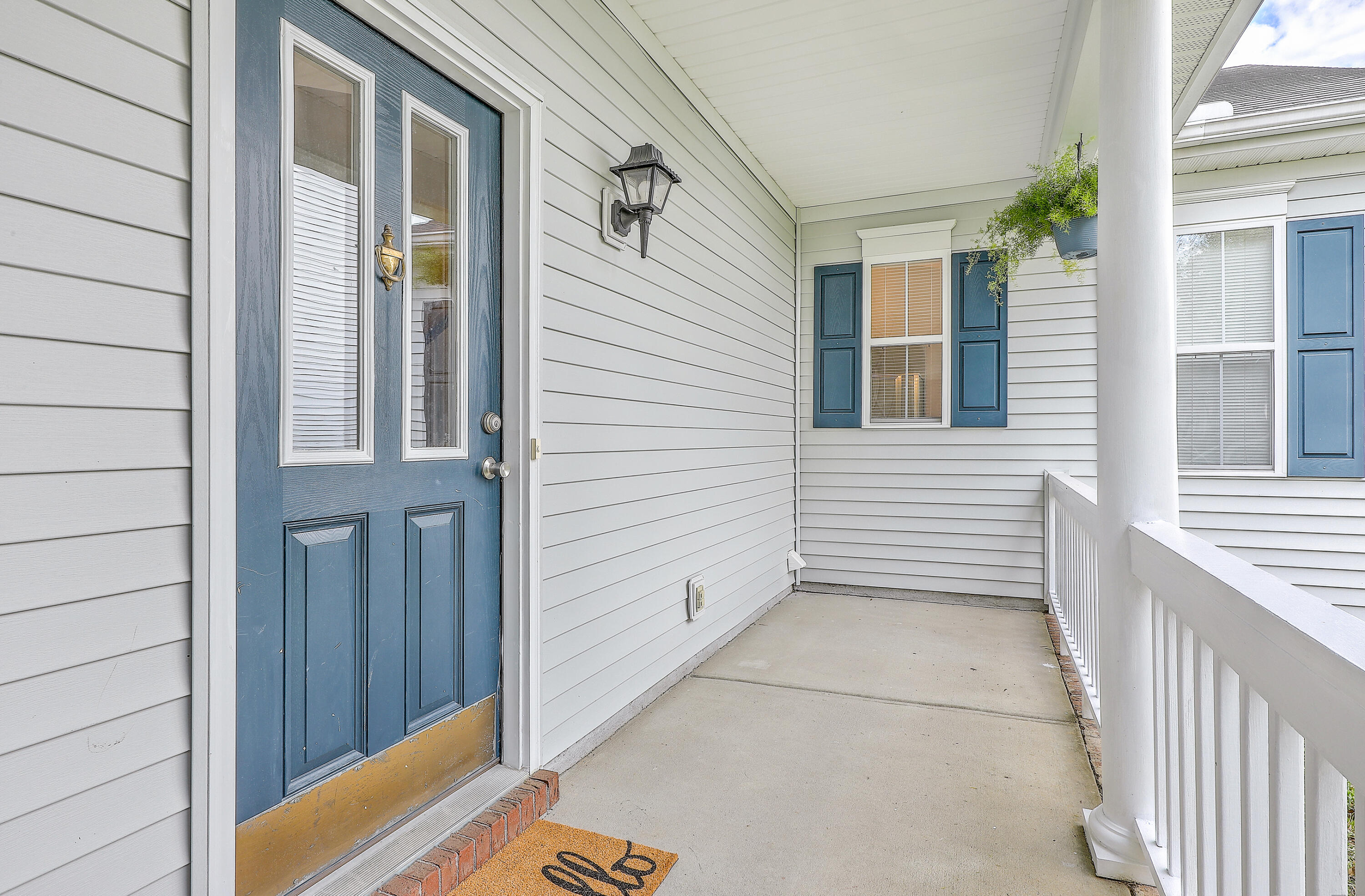83 Creekside Drive