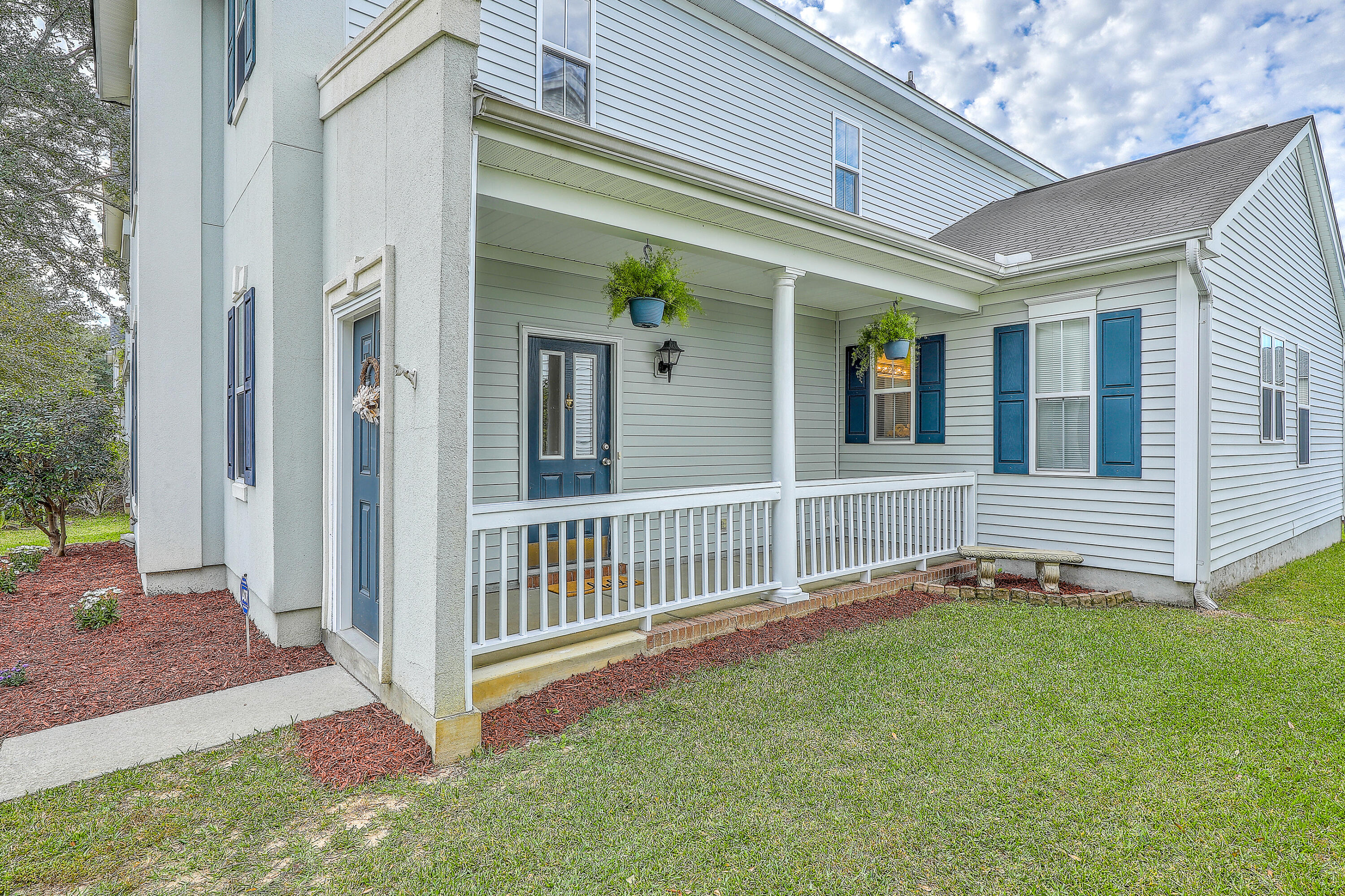 83 Creekside Drive