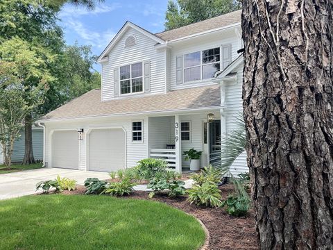 Photo of 319 Old South Way, Mount Pleasant, SC 29464 (MLS # 24017481)