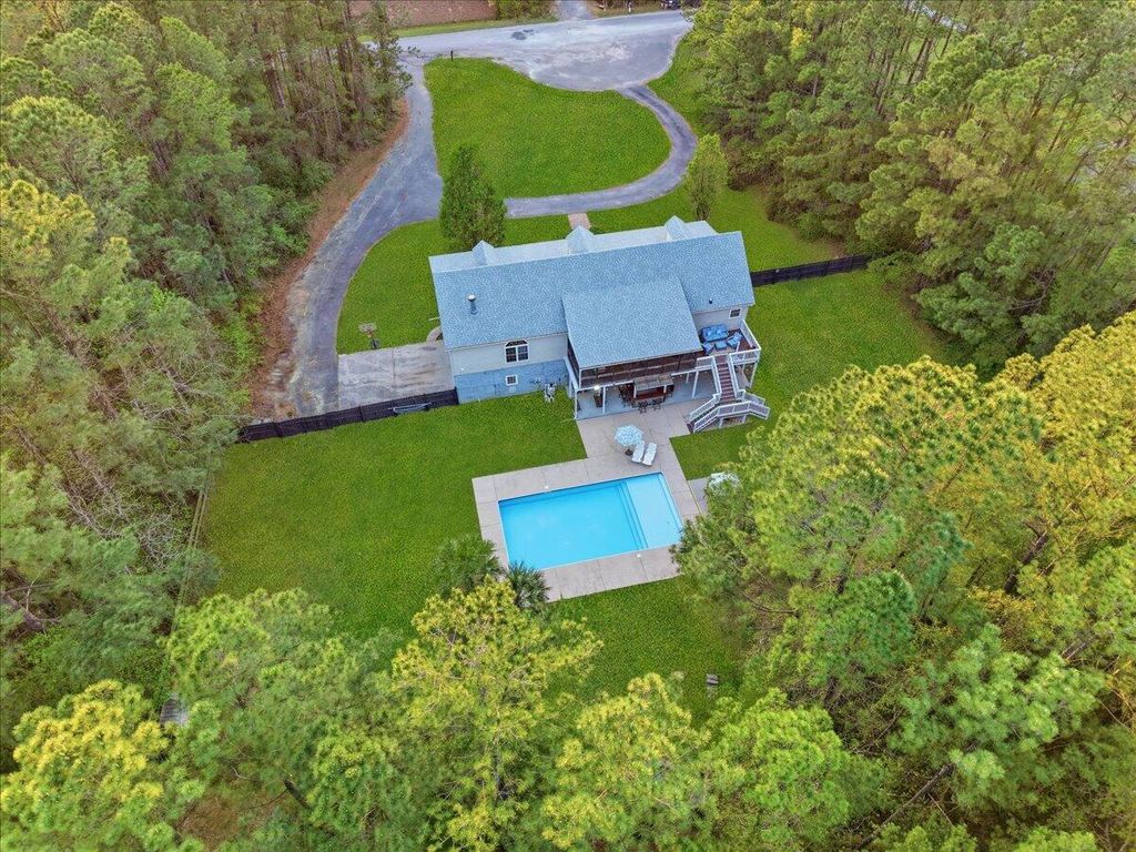 Photo of 1217 Saddlehorn Road, Summerville, SC 29486 (MLS # 26010746)