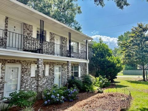 Photo of 516 Arlington Drive #B5, Charleston, SC 29414 (MLS # 25014710)