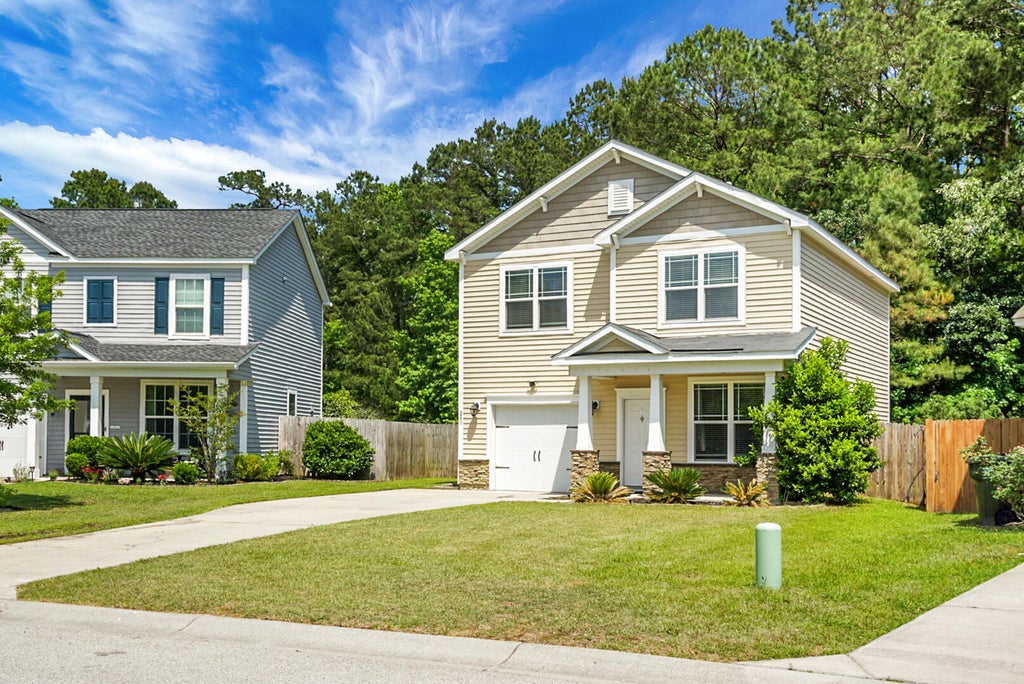 Photo of 243 Oglethorpe Circle, Moncks Corner, SC 29461 (MLS # 26021491)