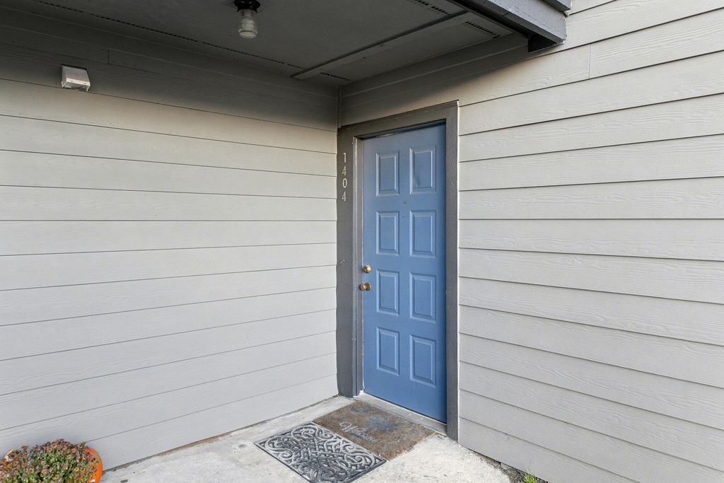 Photo of 1404 Tailrace Drive, Moncks Corner, SC 29461 (MLS # 25031709)