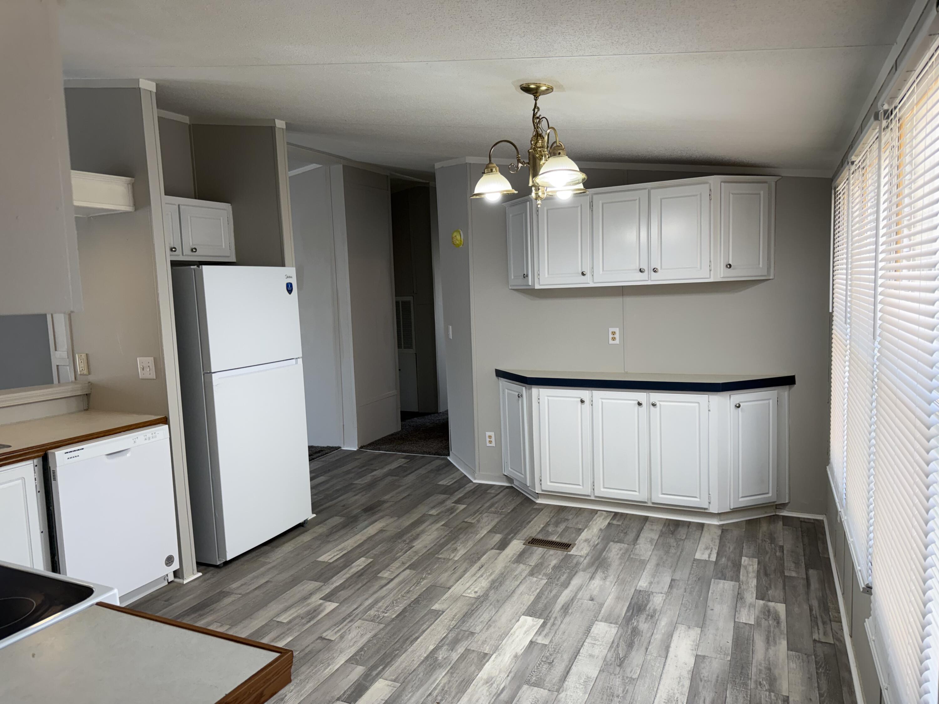 10685 Jefferies Highway