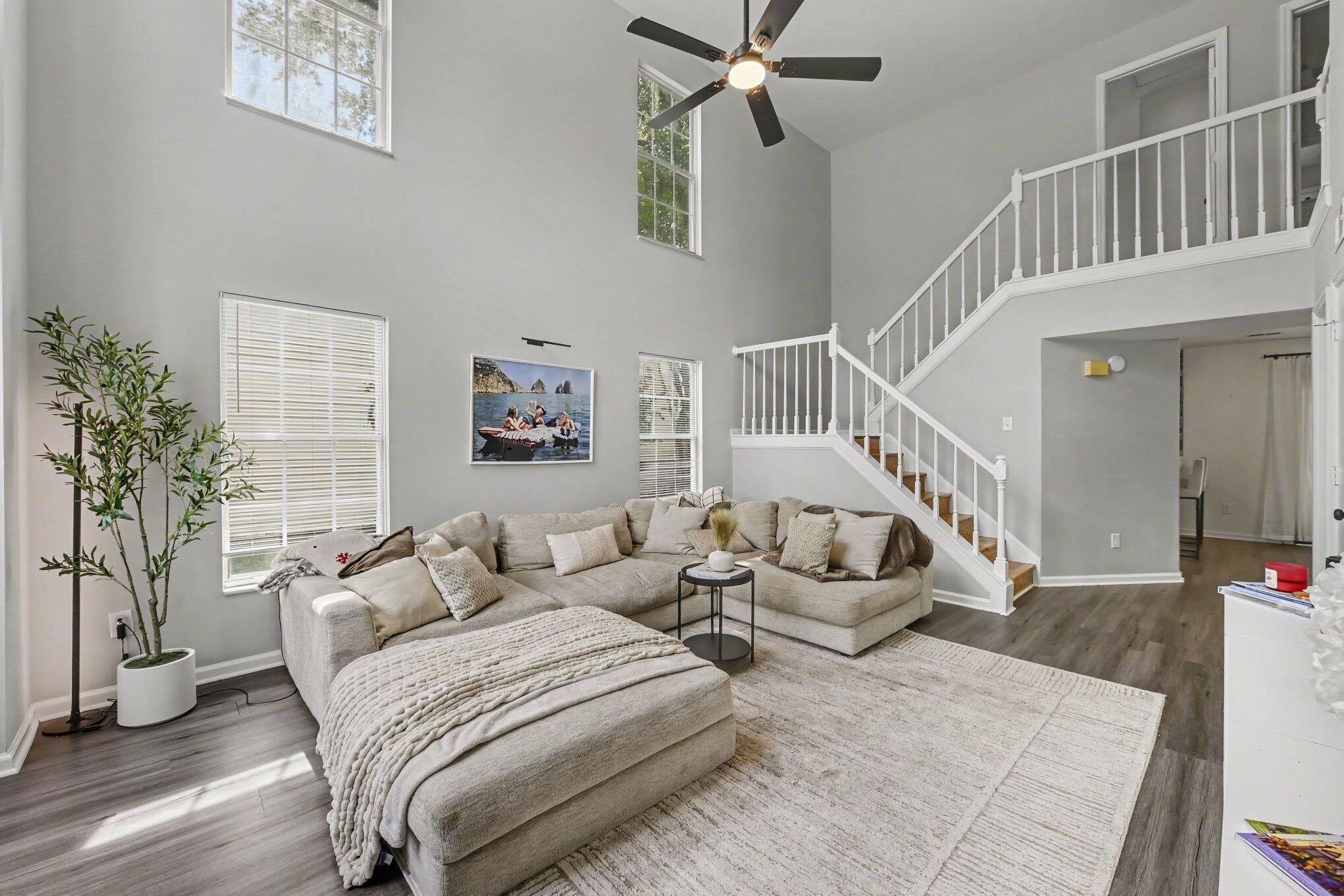 2076 Wild Flower Lane