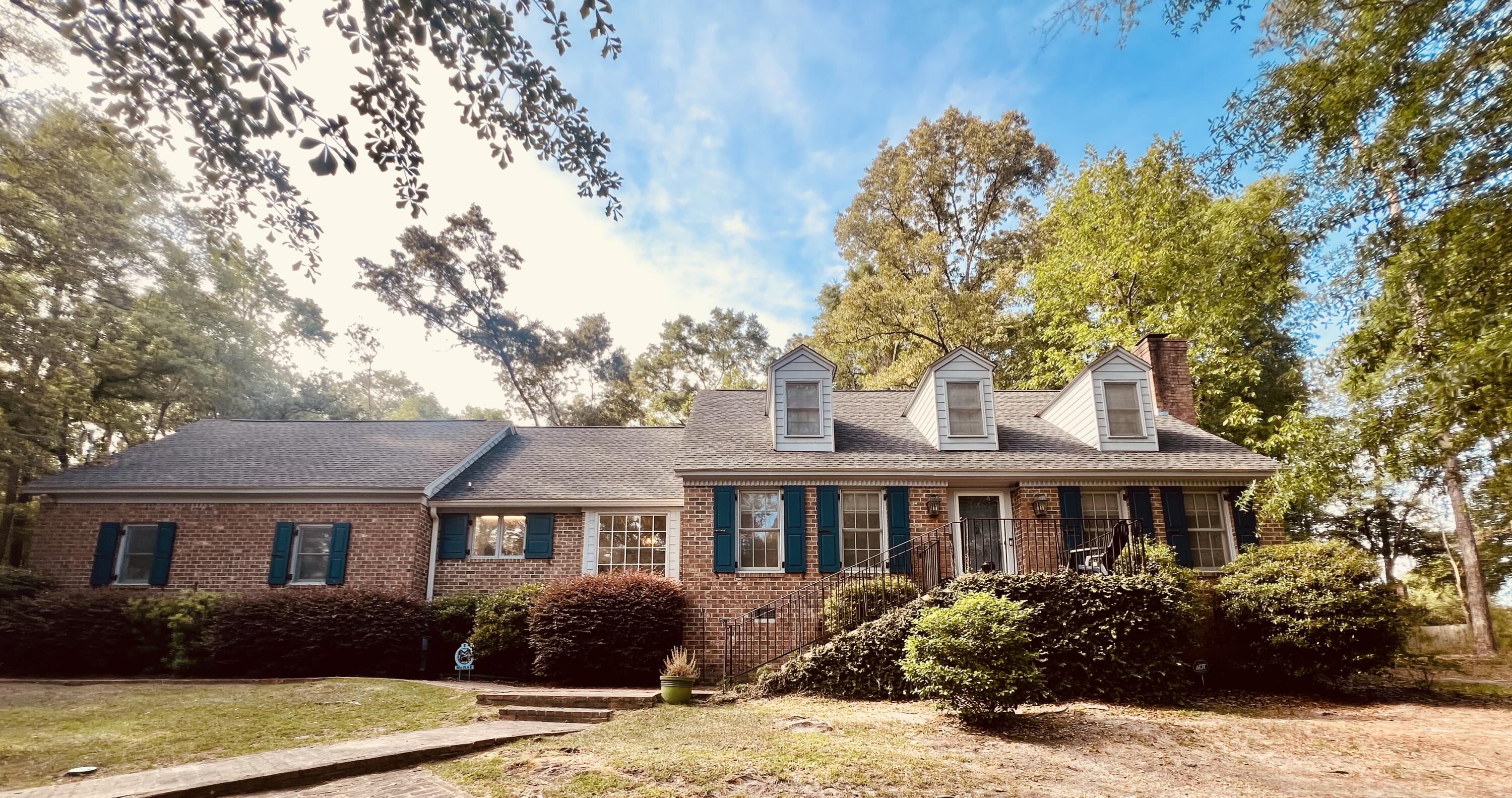 904 Churchill Road