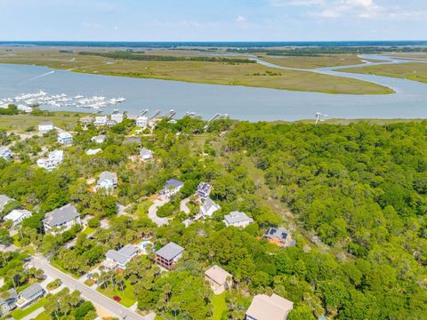 A home in Folly Beach