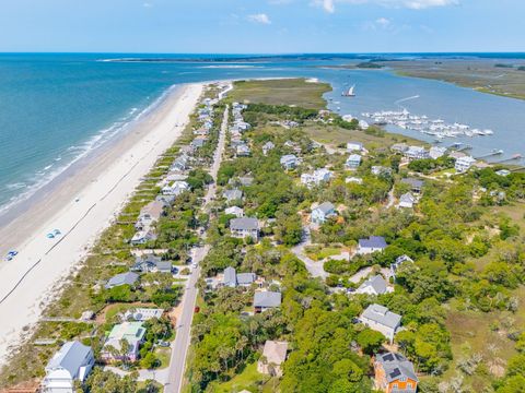 A home in Folly Beach