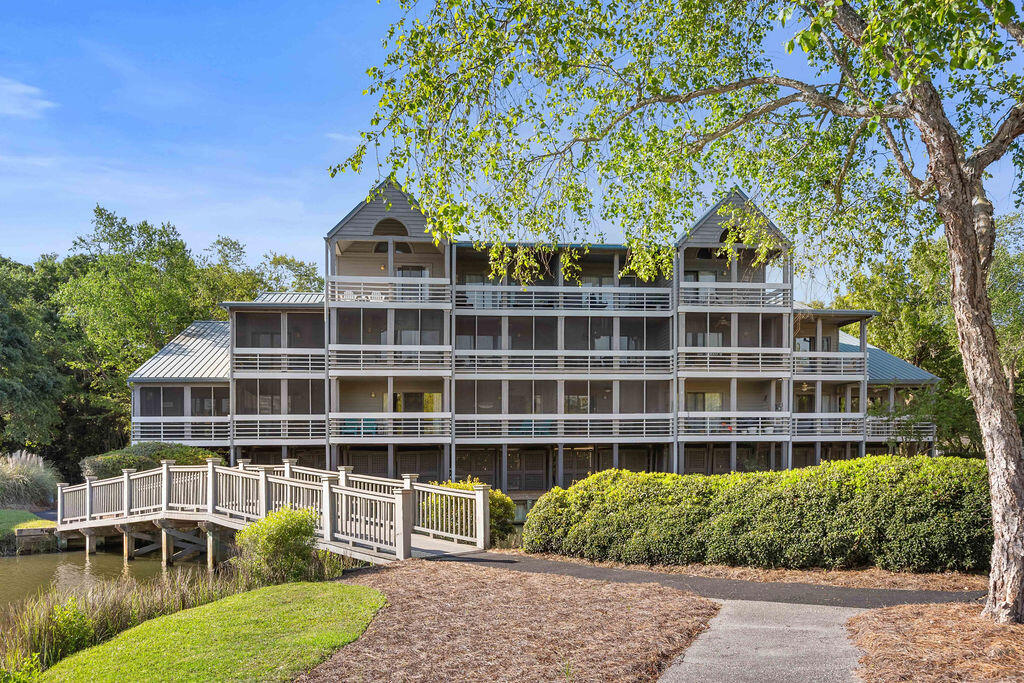 2469 Racquet Club Drive