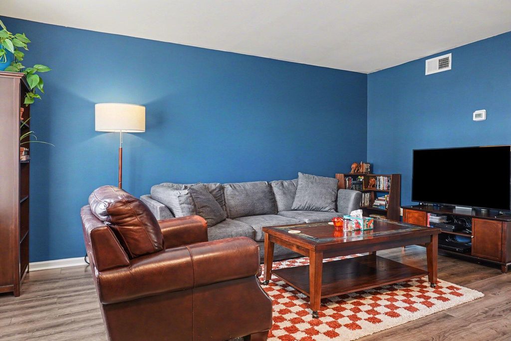 Photo of 406 Crestview Drive #B, Summerville, SC 29485 (MLS # 26006328)