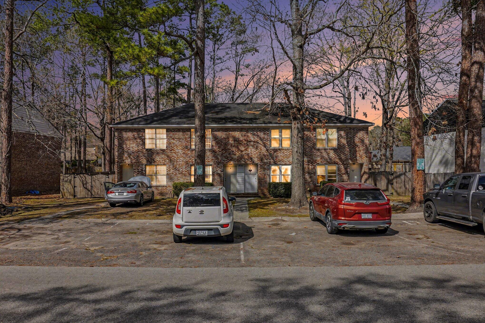 406 Crestview Drive B
