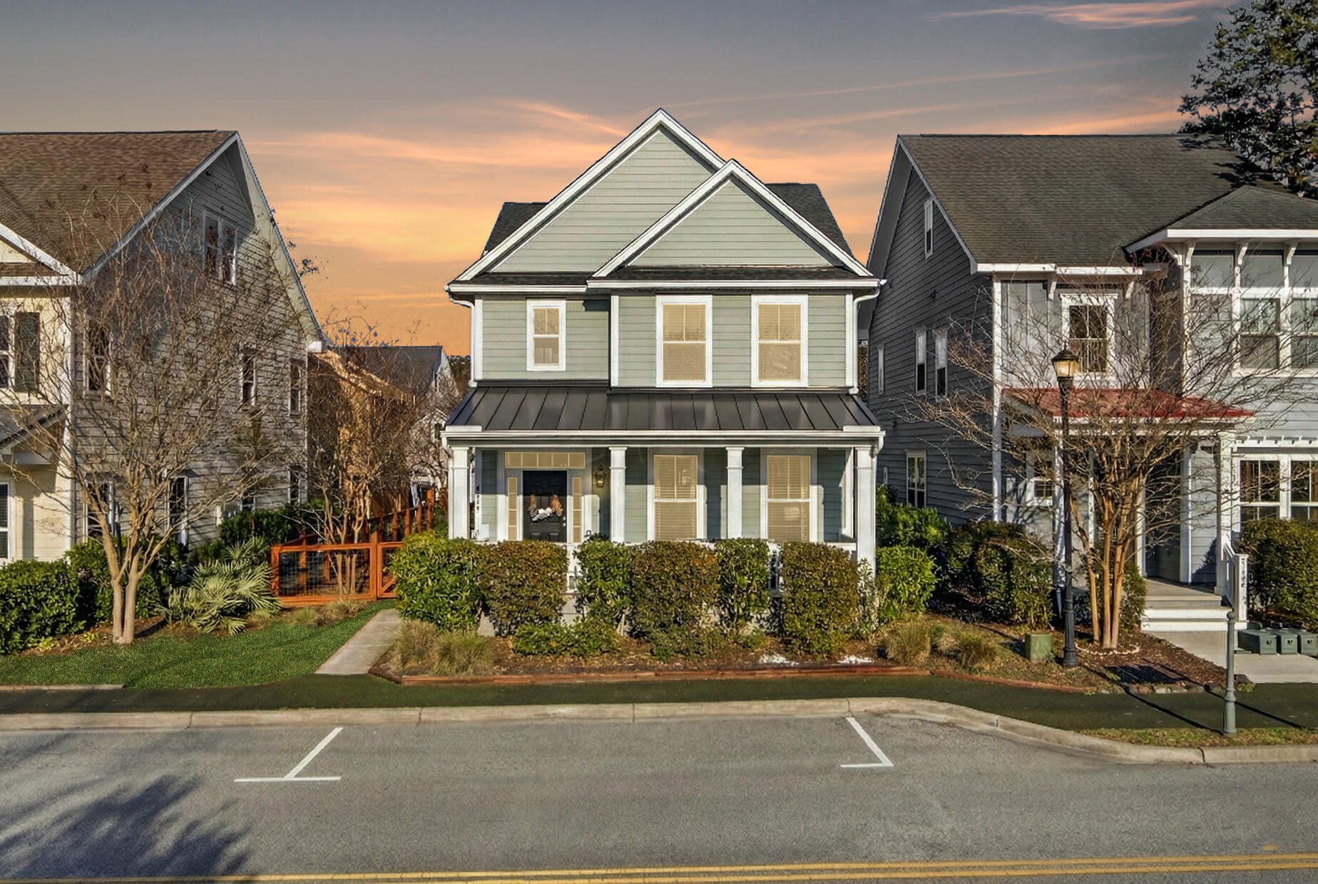 5104 W Dolphin Street