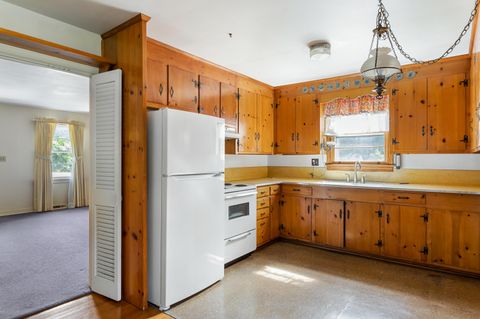 A home in North Charleston